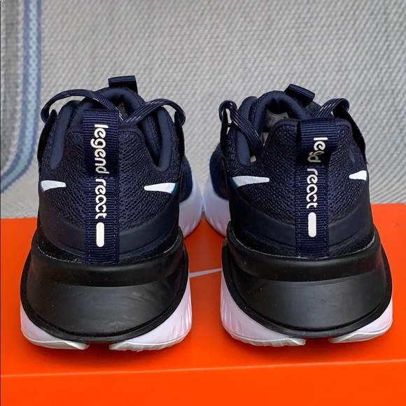 NIKE LEGEND REACT 2 midnight navy/pure platinum - Picture 10 of 16